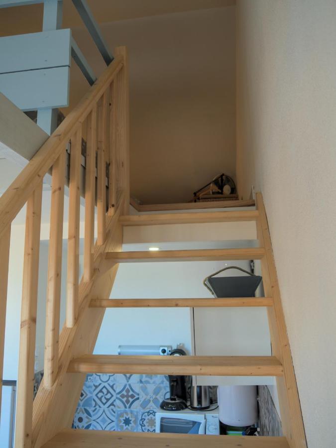 Appartement Rénové Avec Terrasse Vue Mer, Parking Et Wifi Gratuit *