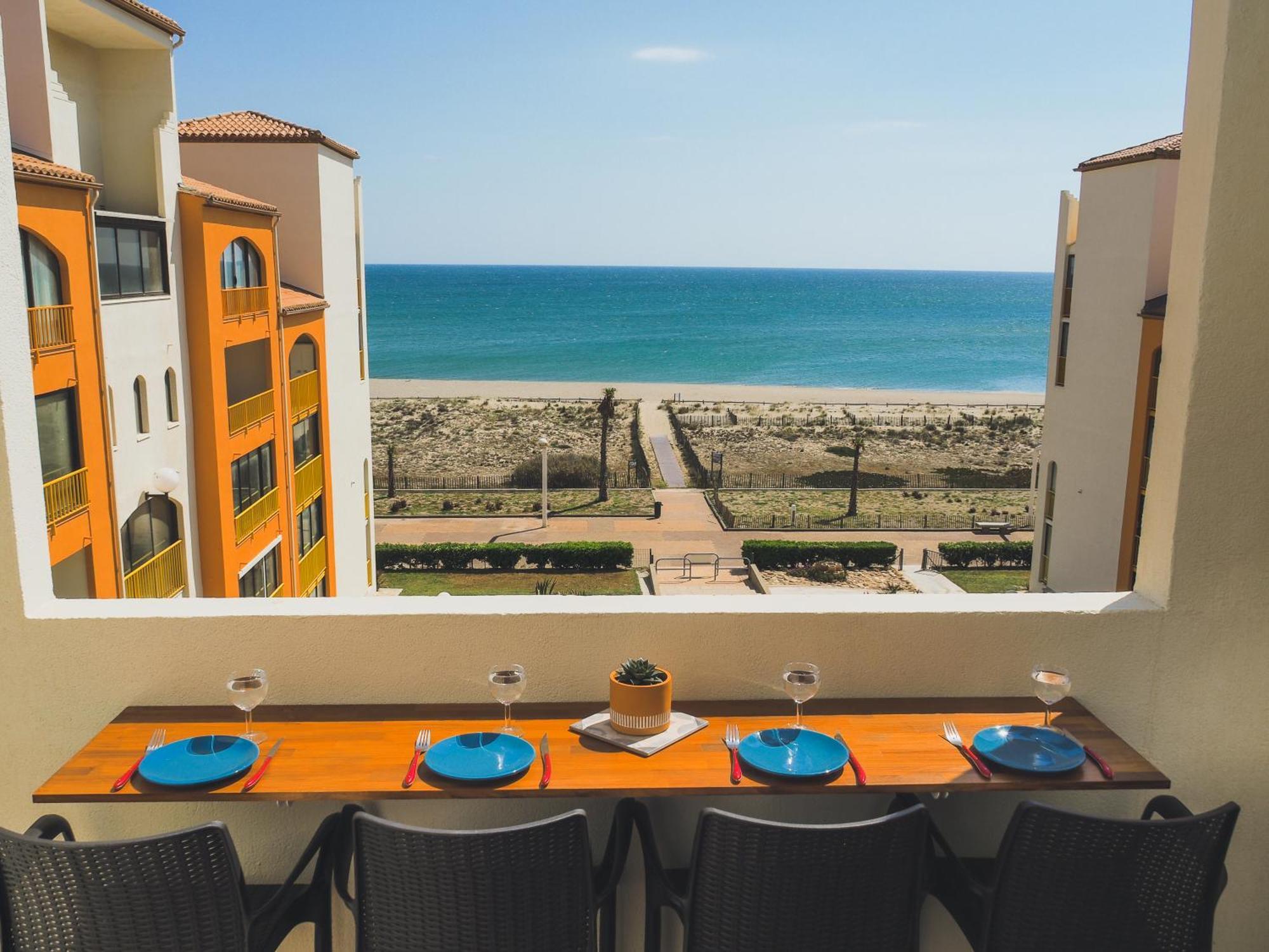 Rénové Avec Terrasse Vue Mer, Parking Et Wifi Gratuit Appartement